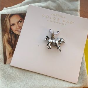🔥⬇️Kendra Scott Unicorn Charm In Vintage Silver
